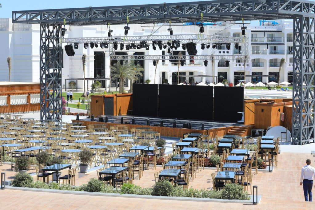 Stage rental